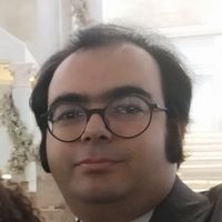 Ehsan Esfandiari的照片