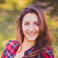 Yelyzaveta Biriukova的照片