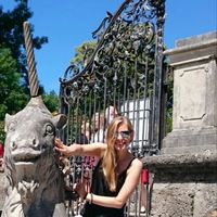 Madeleine Ate的照片