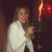 Elizabeth Moraga's Photo