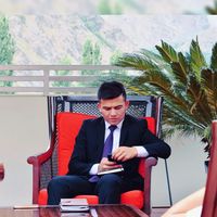 Диловар Бобоев的照片