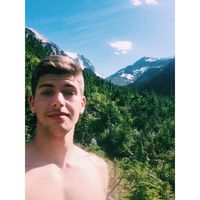 Renau Senechal's Photo