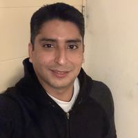 Luis Hinostroza's Photo