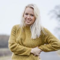 Joanna Nielsen's Photo