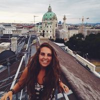 Nicolh Gandel's Photo