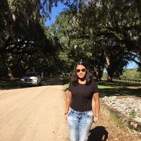 Farida Husain的照片