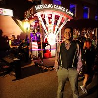 Anil Yildirim的照片