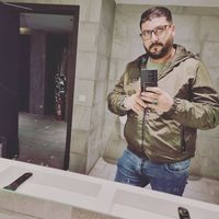 Hicham Cherarra的照片