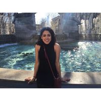 Karina Flores's Photo