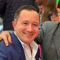 Carlos Dominguez Estrabeau的照片