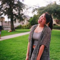 Barah Sradshaw's Photo