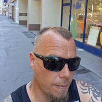 Brett Bishop的照片