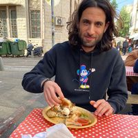 Jonathan Atari的照片