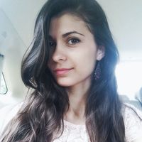 Yuliia Khorkova的照片