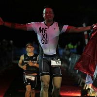 Salvador Quiroz的照片