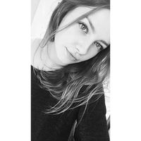 Eva Housseau的照片