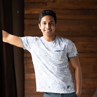 Taher Najmudeen的照片