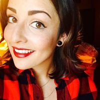 Angel Hansen的照片