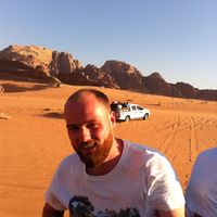 Julian Kath的照片