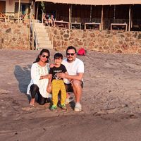 Aditya and Nisha with son Ayansh的照片