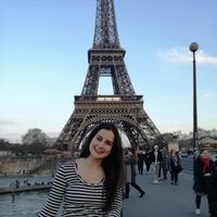 Angela Montagner的照片