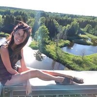 Liana Chamenskaja的照片