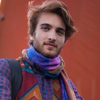 Noah Joubert的照片