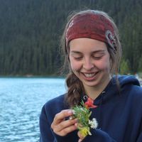 ariane giroux的照片