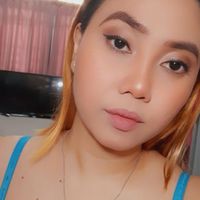 Anatasya Putri Iswari的照片