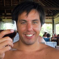 Esteban Vazquez的照片