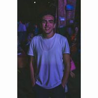 Mikhail Michelle的照片