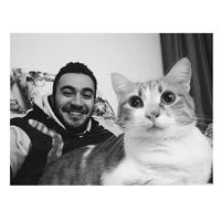 Levent Kalender的照片