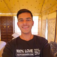 Tauqeer Khan的照片