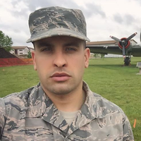 Steven Grayson的照片