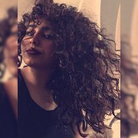 Ghazaleh ft的照片