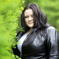 Окана Буданов's Photo