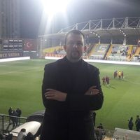 Volkan Gündeş的照片