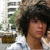 Robert Lopez的照片