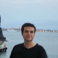 Raul  Quiñonez's Photo