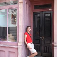 Dewi Rengganis's Photo