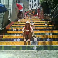 Antonella Peralta的照片