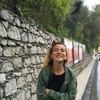 Fanni Fazakas的照片