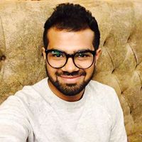 Nik Sonawani的照片