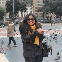 Niken Nadya Saraswati's Photo