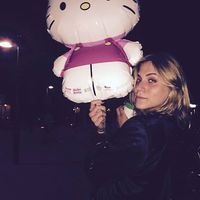 Julia Kozak Dehlin的照片