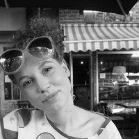 camilla carl的照片