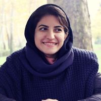 Faeze  Taheri的照片