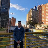 Ronaldo Rojas的照片