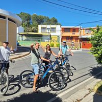 Jeremy Jenkin的照片