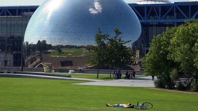 Picnic At Parque De La Villette Paris Ile De France France
